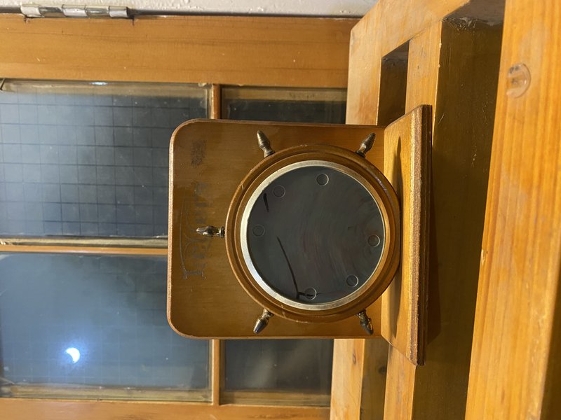 Nautical wooden table decor